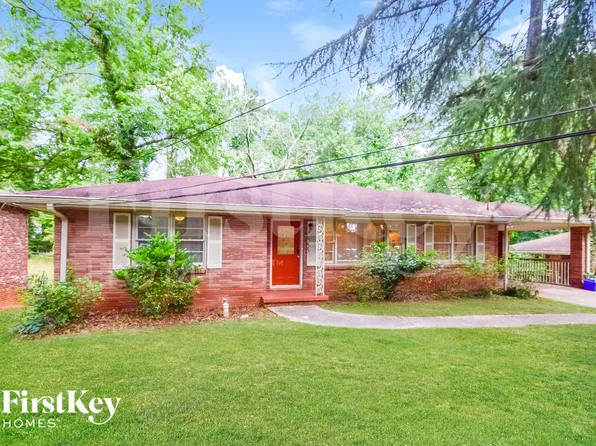 1885 Long Dr, Decatur, GA 30032