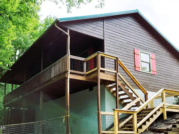 905 Sunrise Blvd, Sevierville, TN 37862