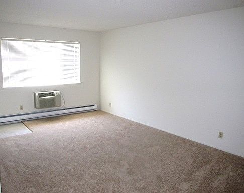 3rd image of 5500 Camden Ave APT A11
