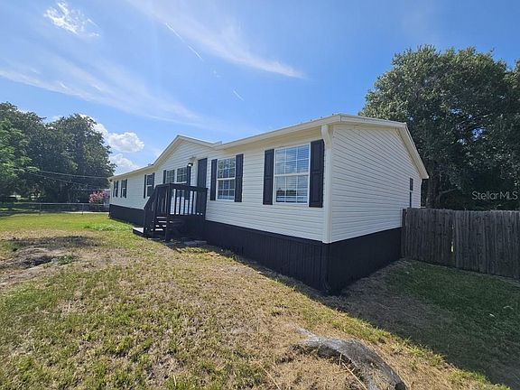 2nd image of 5105 Countryside Ct