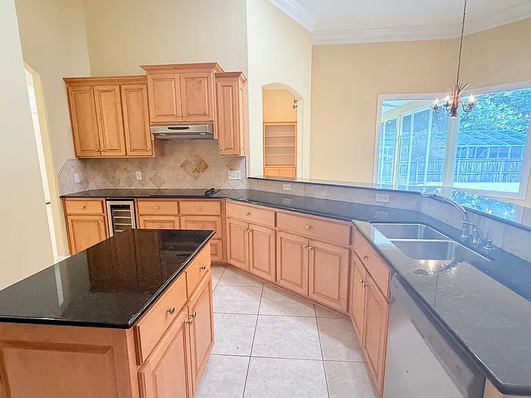 4157 Castle Gate Dr — Photo 5