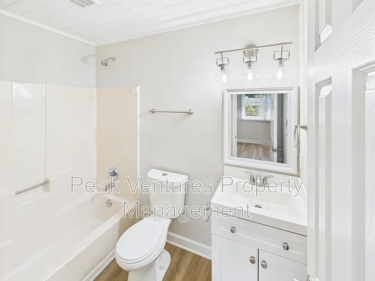 312 Eunice Dr #A — Photo 7