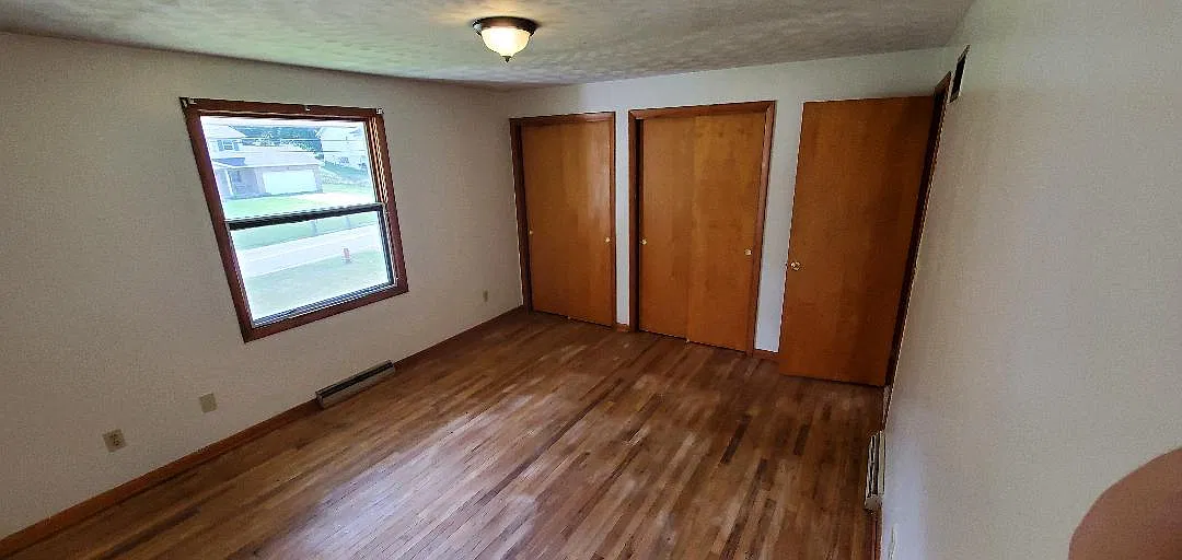 2 bed, 1.5 bath, 1000 sqft, $1,150 — Photo 4