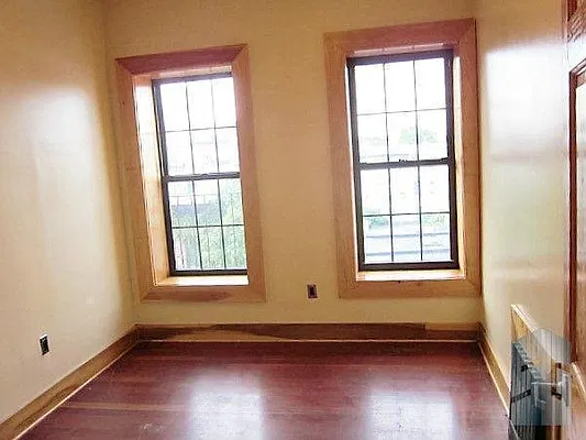 Rented by Skyline Group Real Estate | media 22
