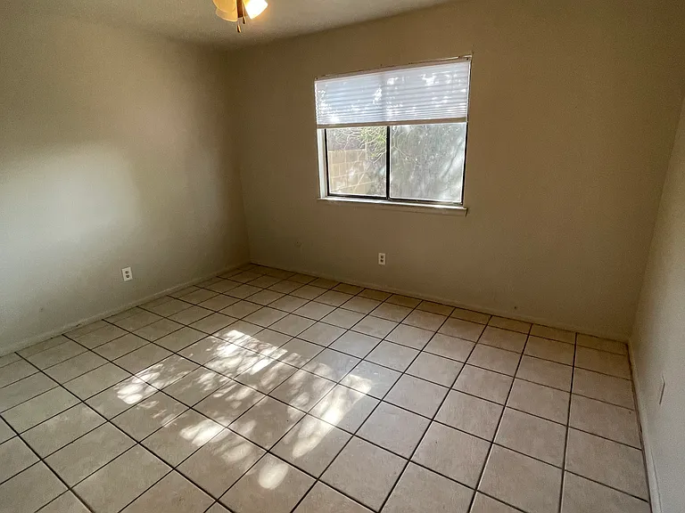 12605 Copperwood Dr NE #C — Photo 7