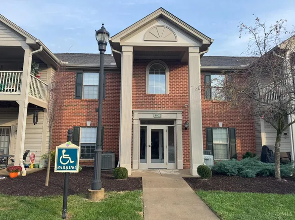 8002 Pinnacle Point Dr APT 102, West Chester, OH 45069