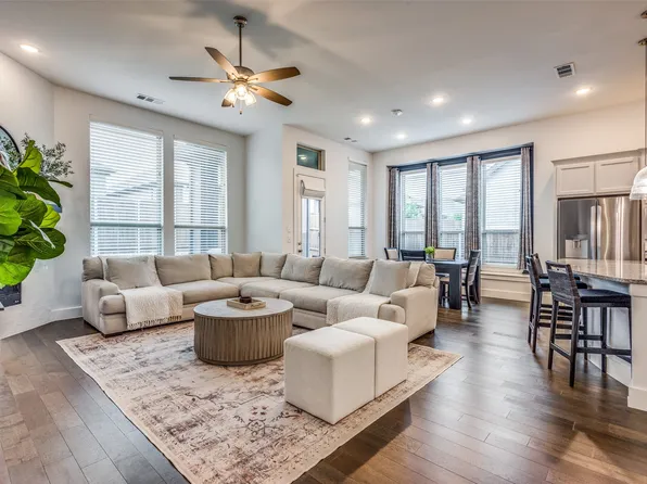 1212 Yellowthroat Dr, Little Elm, TX 75068