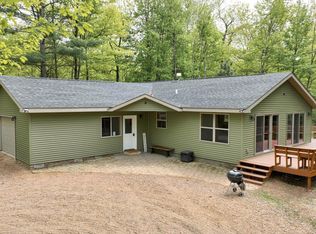 1675 Oneil Rd, Eagle River, WI 54521