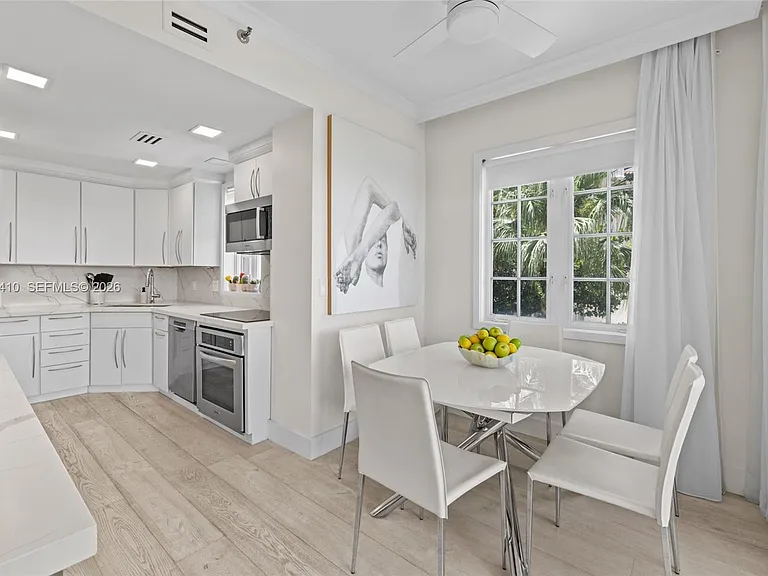 19122 Fisher Island Dr #19122 — Photo 10