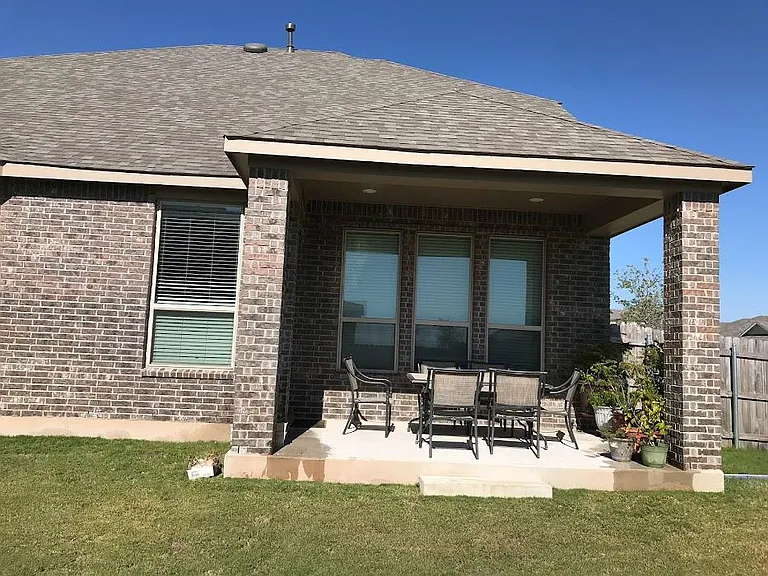 6037 Amalea Ln — Photo 67