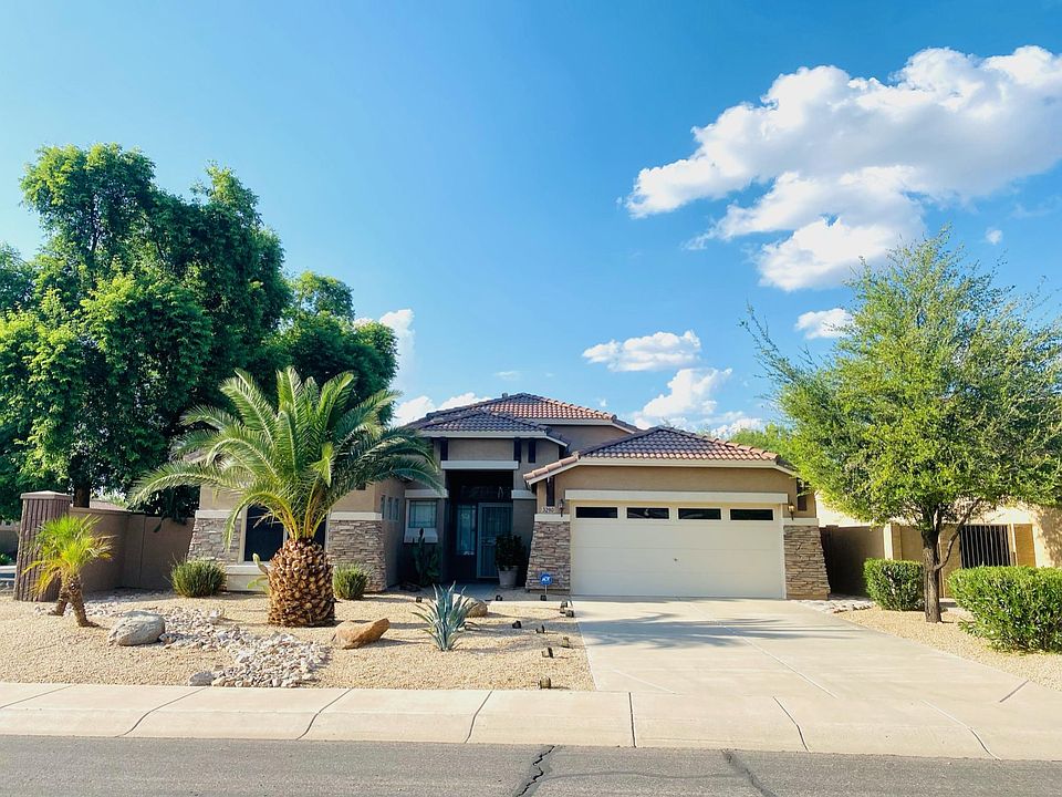 1st image of 3290 E Canary Way