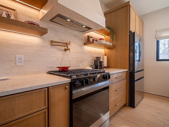 17th image of this home