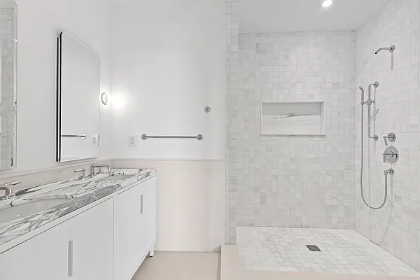 Rented by Corcoran | media 14