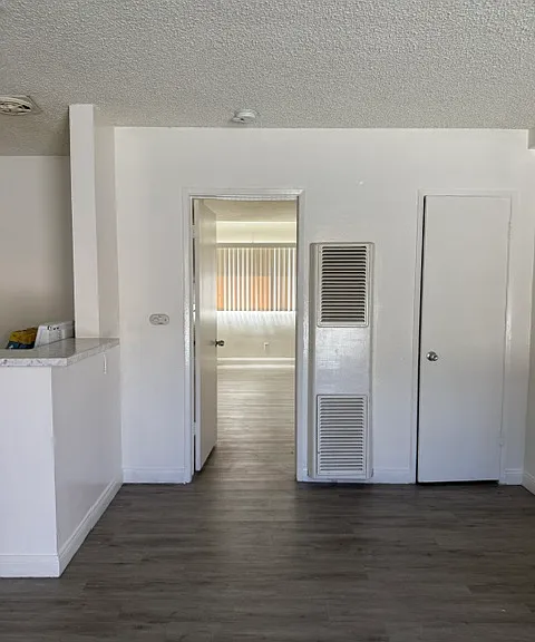 1827 W Sumac Ln #2 — Photo 7