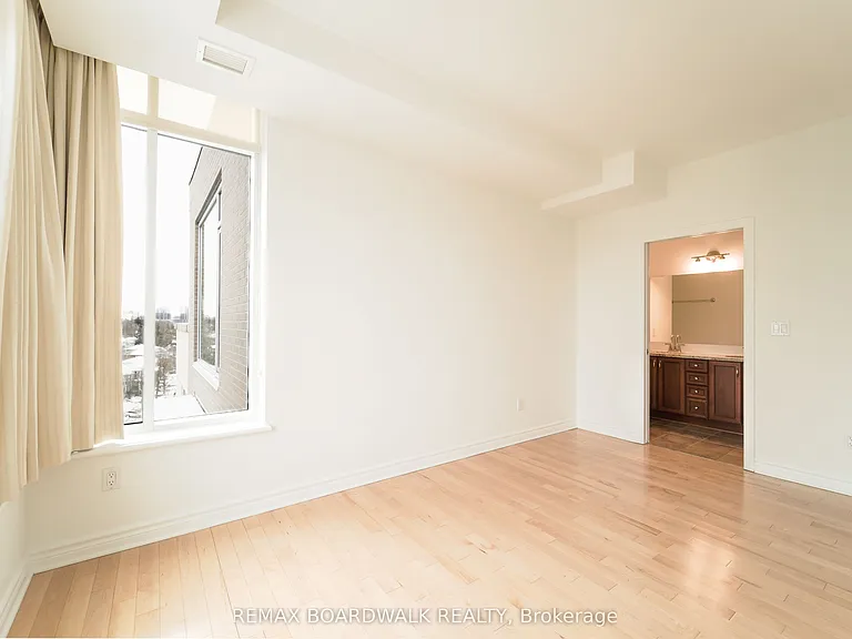 401 Golden Ave #1005 — Photo 15