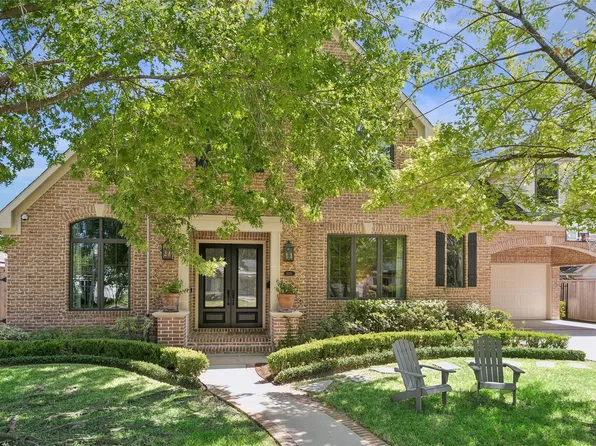 6261 Burgoyne Rd, Houston, TX 77057