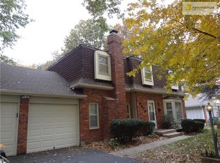 9618 Benson St, Overland Park, KS 66212