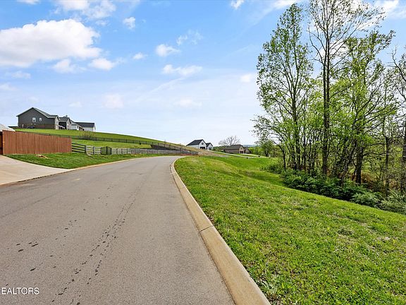5th image of 623 Farm Of The Smokies Way