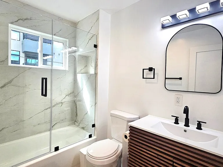 6138 Carlos Ave #A — Photo 4