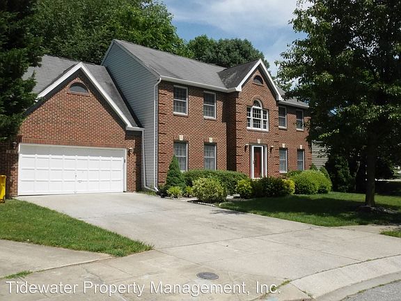 2nd image of 2454 Symphony Ln