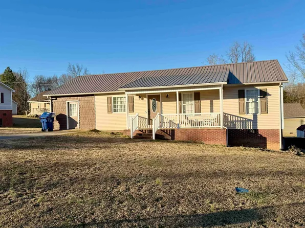 233 Beaverwood Dr, Adamsville, TN 38310