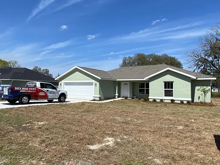 5221 SW 115th Loop — Photo 3