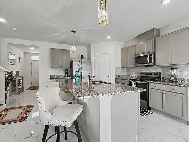 2085 Doe Run Dr — Photo 15