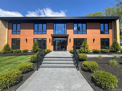 325 Manville Photo 1