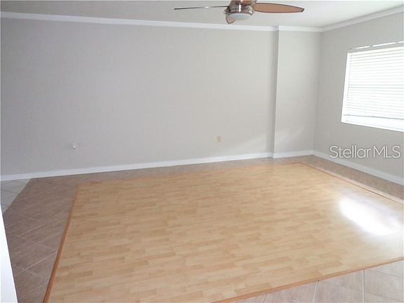 5th image of 3351 Lake Saxon Dr