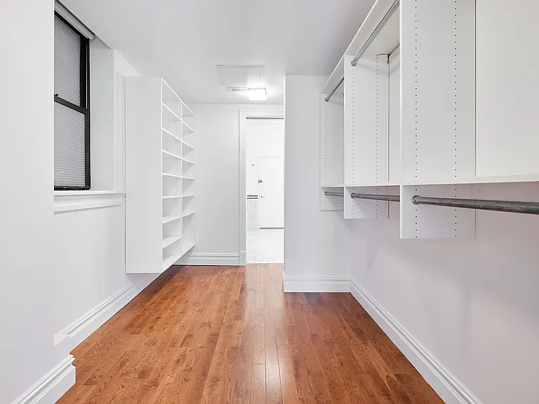 120 Riverside Dr #4W — Photo 5