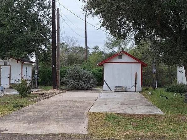 45 Lancer Ln, Mission, TX 78572