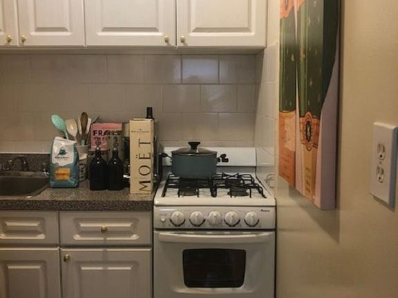 4th image of 329 E 63rd St APT 5J