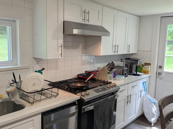 750 Commerce St Floor 1, Thornwood, NY 10594