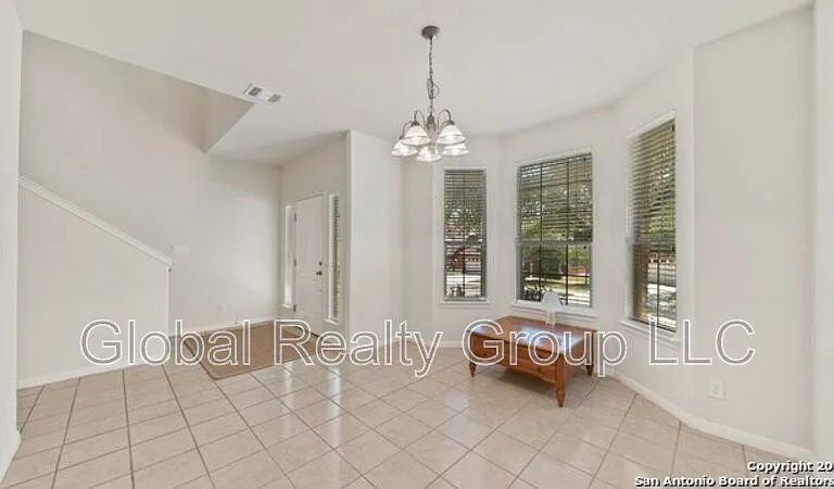 501 Ginsberg Dr — Photo 12