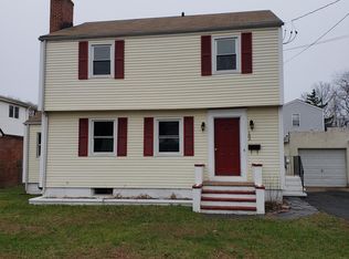 182 Chamberlain Ave, Bridgeport, CT 06606