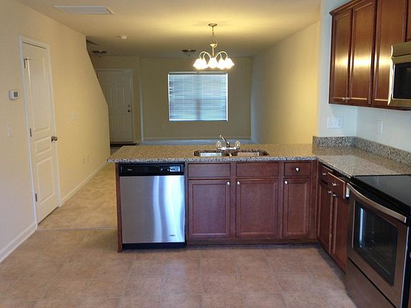 Kitchen - Granite and Stainless steel