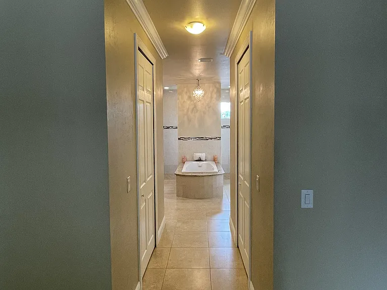 511 SW 7th Pl — Photo 20