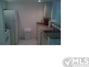 3rd image of 1801 N Flagler Dr APT 711