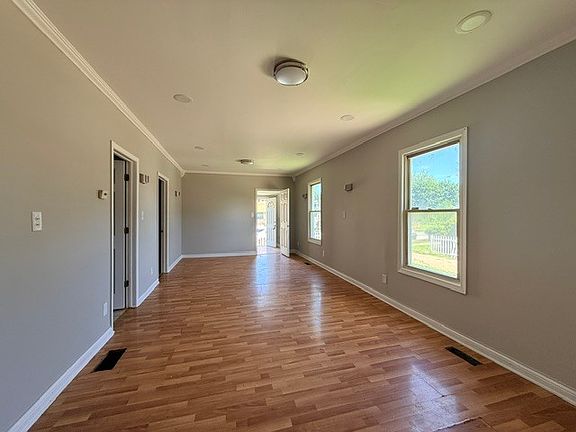 5th image of 1045 W 104th Pl