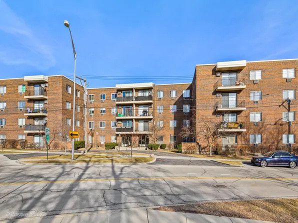 9445 Kenton Ave APT 307, Skokie, IL 60076