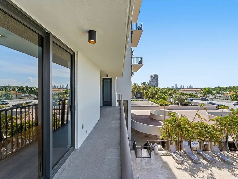 801 N Venetian Dr #308 — Photo 22