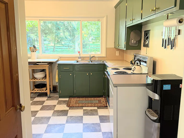 27267 W Forteen Mile Rd — Photo 5