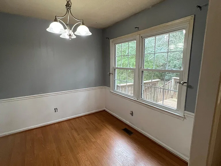813 Plentywood Ct — Photo 21