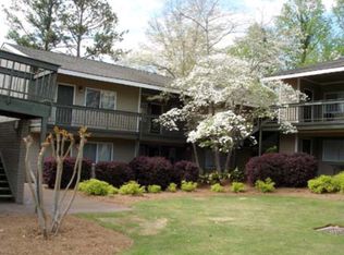 555 N Dean Rd APT C4, Auburn, AL 36830
