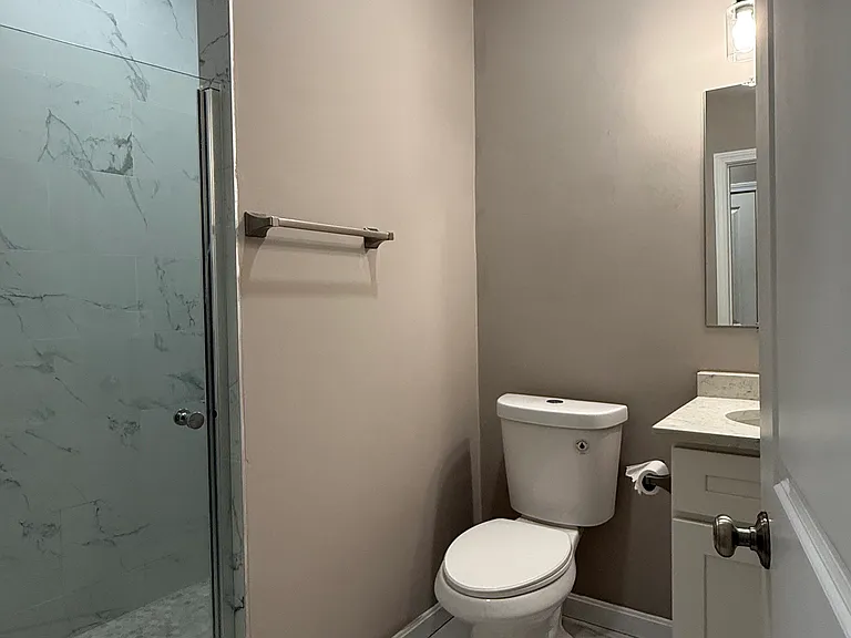 71 Spencer Ave #5 — Photo 4