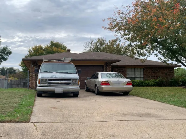 1421 Windsor Ct, Mesquite, TX 75149