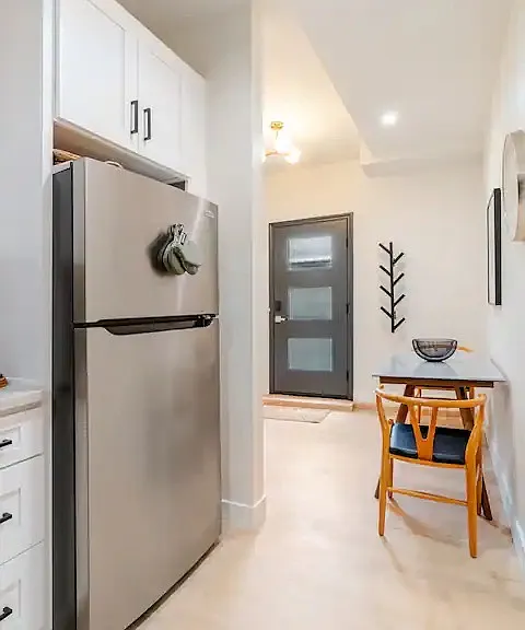 3236 1/2 Cattaraugus Ave — Photo 18