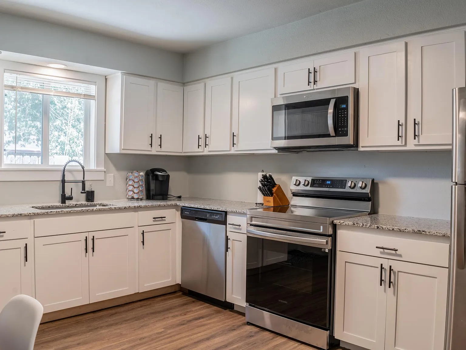 1304 SE C St — Photo 4