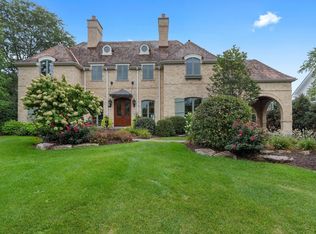 1261 Fiore Dr, Lake Forest, IL 60045