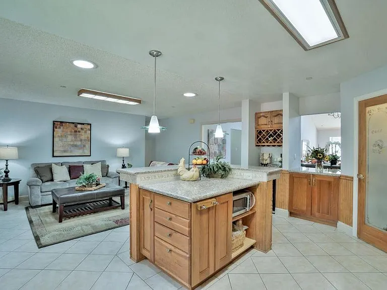 32703 Dinuba Ct — Photo 8